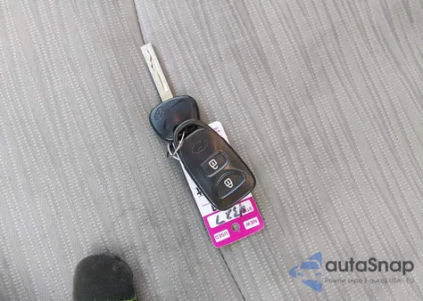 2017 Hyundai Accent Se z USA, uszkodzony, nr VIN KMHCT5AE9HU363988